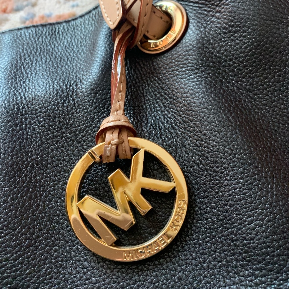 Micheal Kors Purse